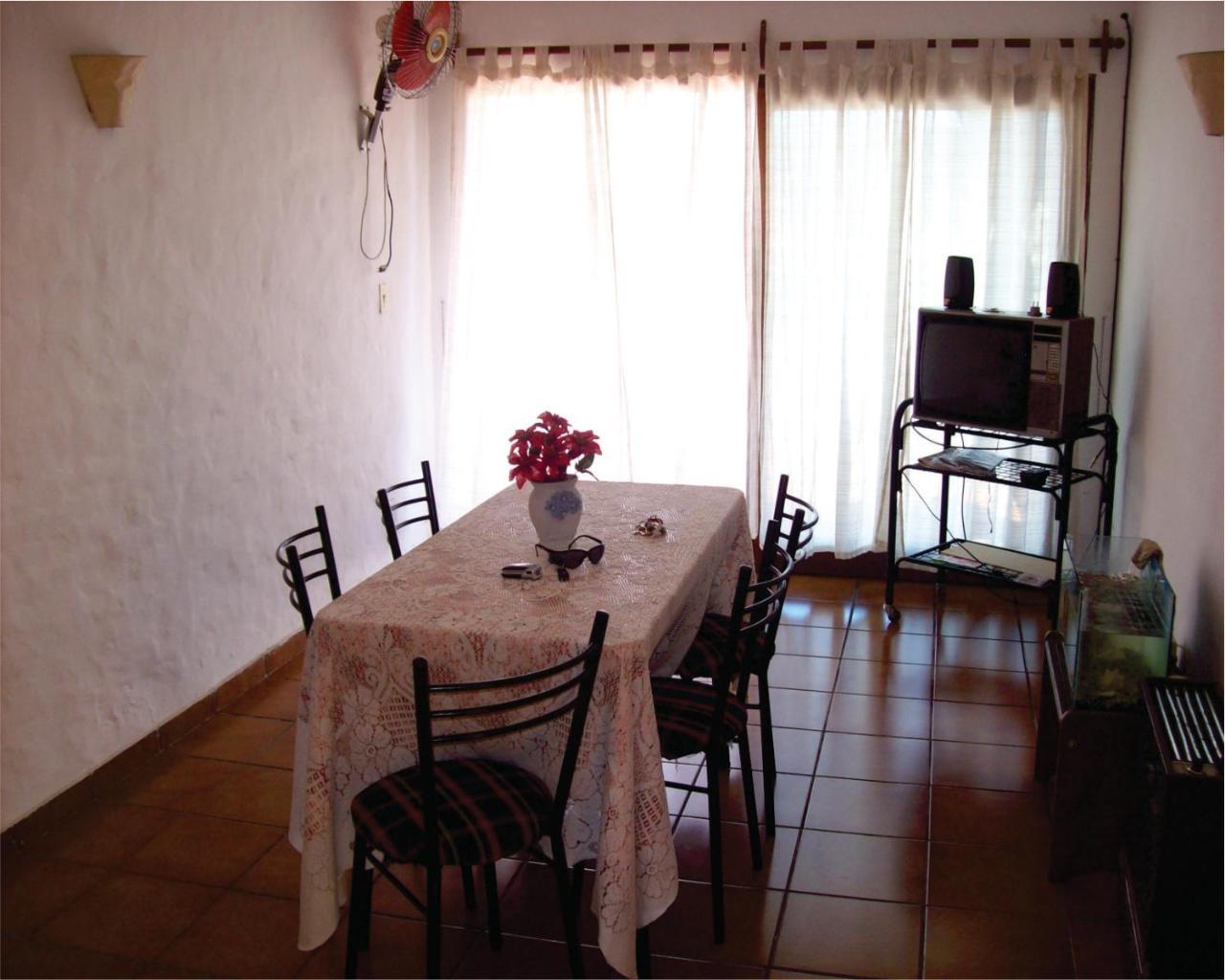 Departamentos Carlos Paz Bajada Al Lago Villa Carlos Paz Eksteriør bilde