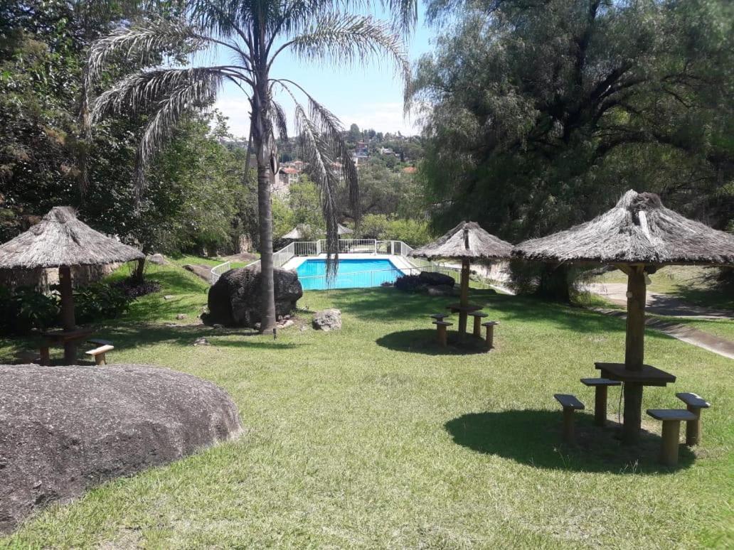 Departamentos Carlos Paz Bajada Al Lago Villa Carlos Paz Eksteriør bilde