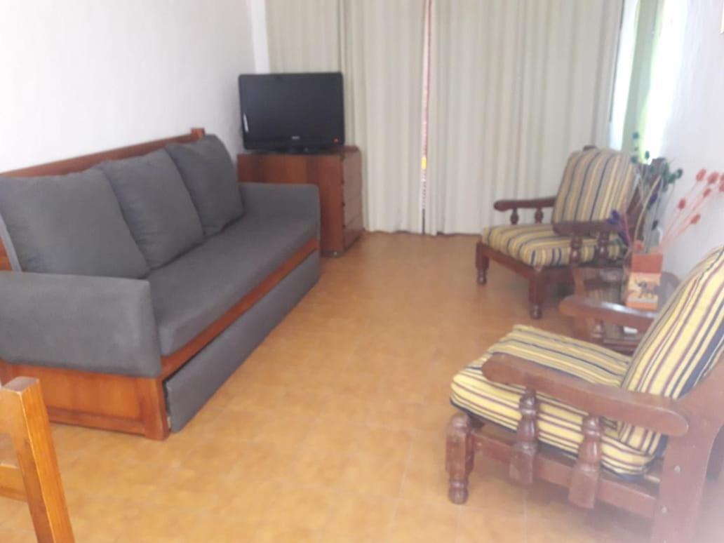 Departamentos Carlos Paz Bajada Al Lago Villa Carlos Paz Eksteriør bilde